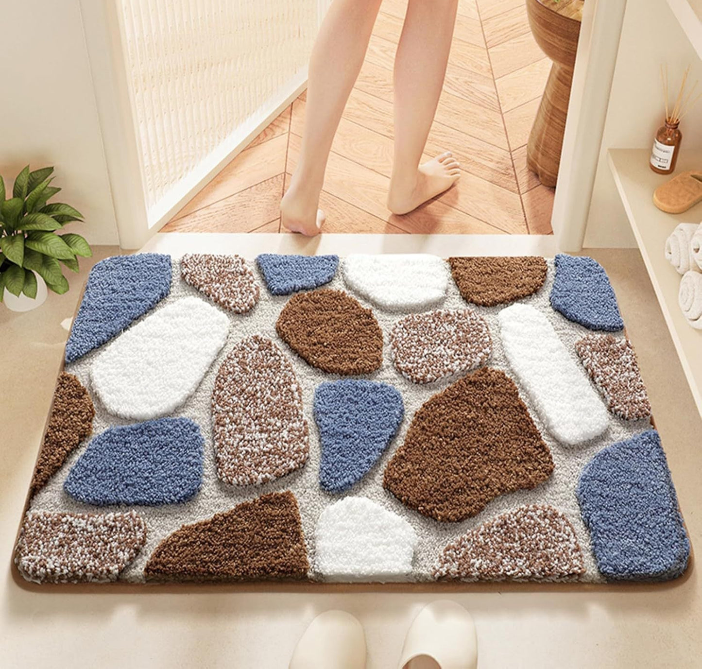 Badematte mit Steinmuster