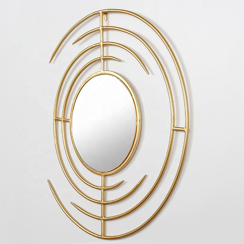 Runder Wandspiegel mit Metallrahmen